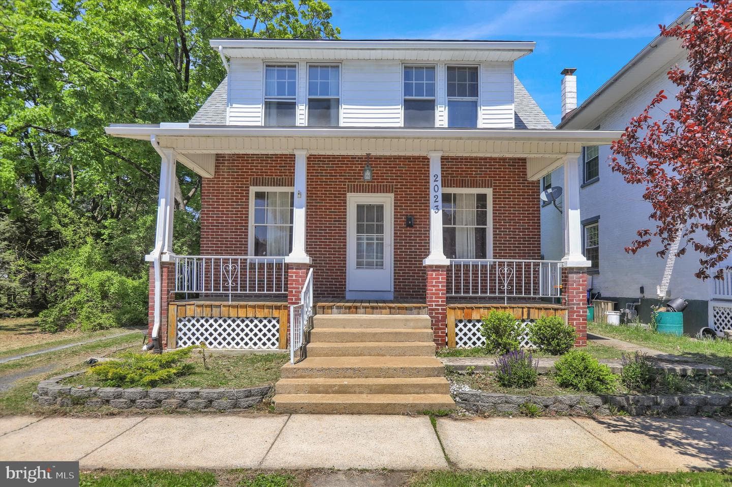 2023 Spring Street photo 6