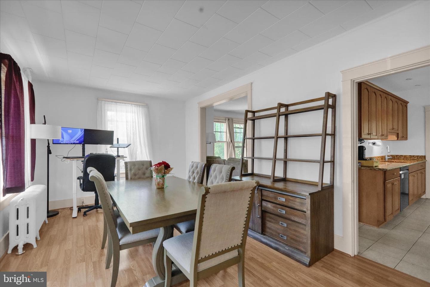 2023 Spring Street photo 8