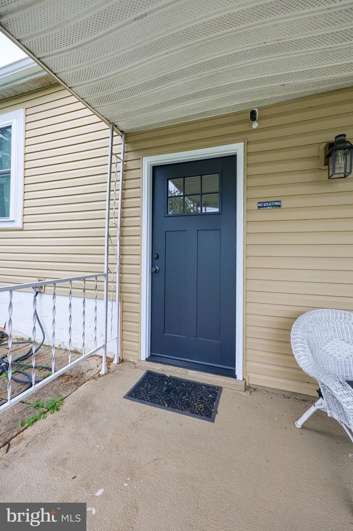 465 Moonflower Avenue photo 5