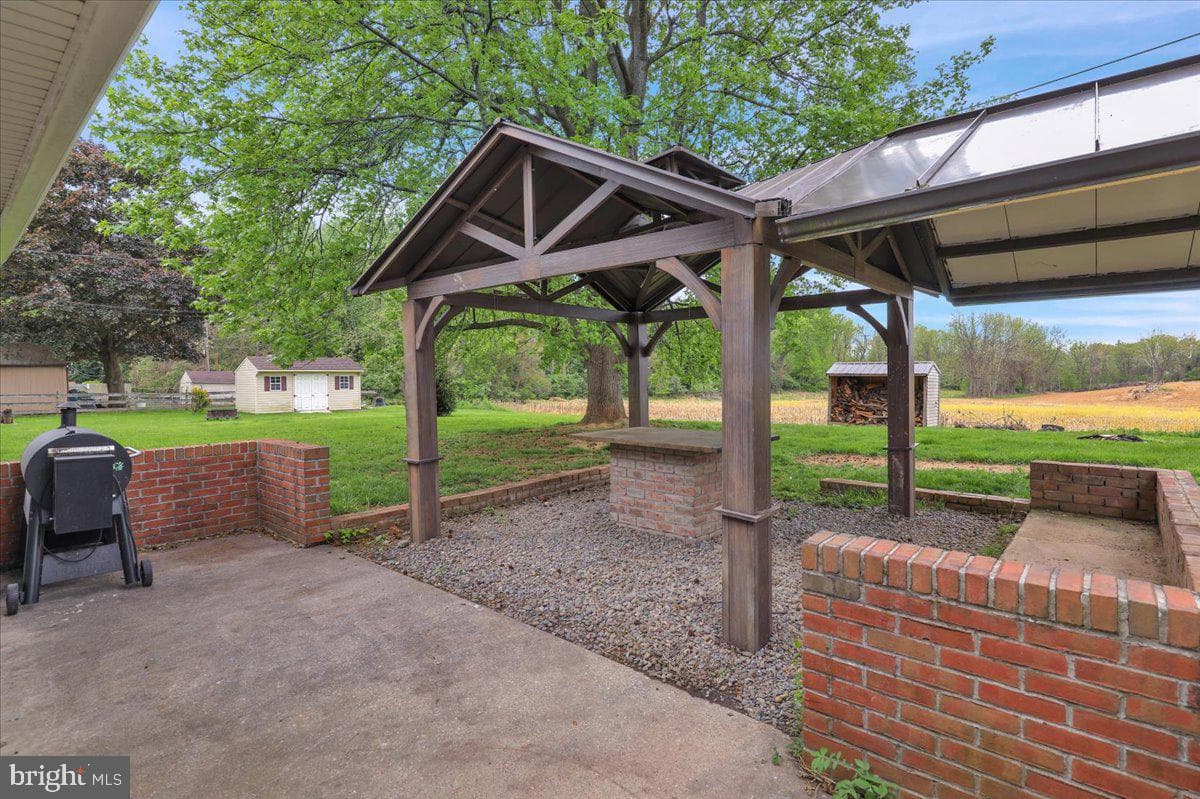 2126 Mayo Drive photo 38