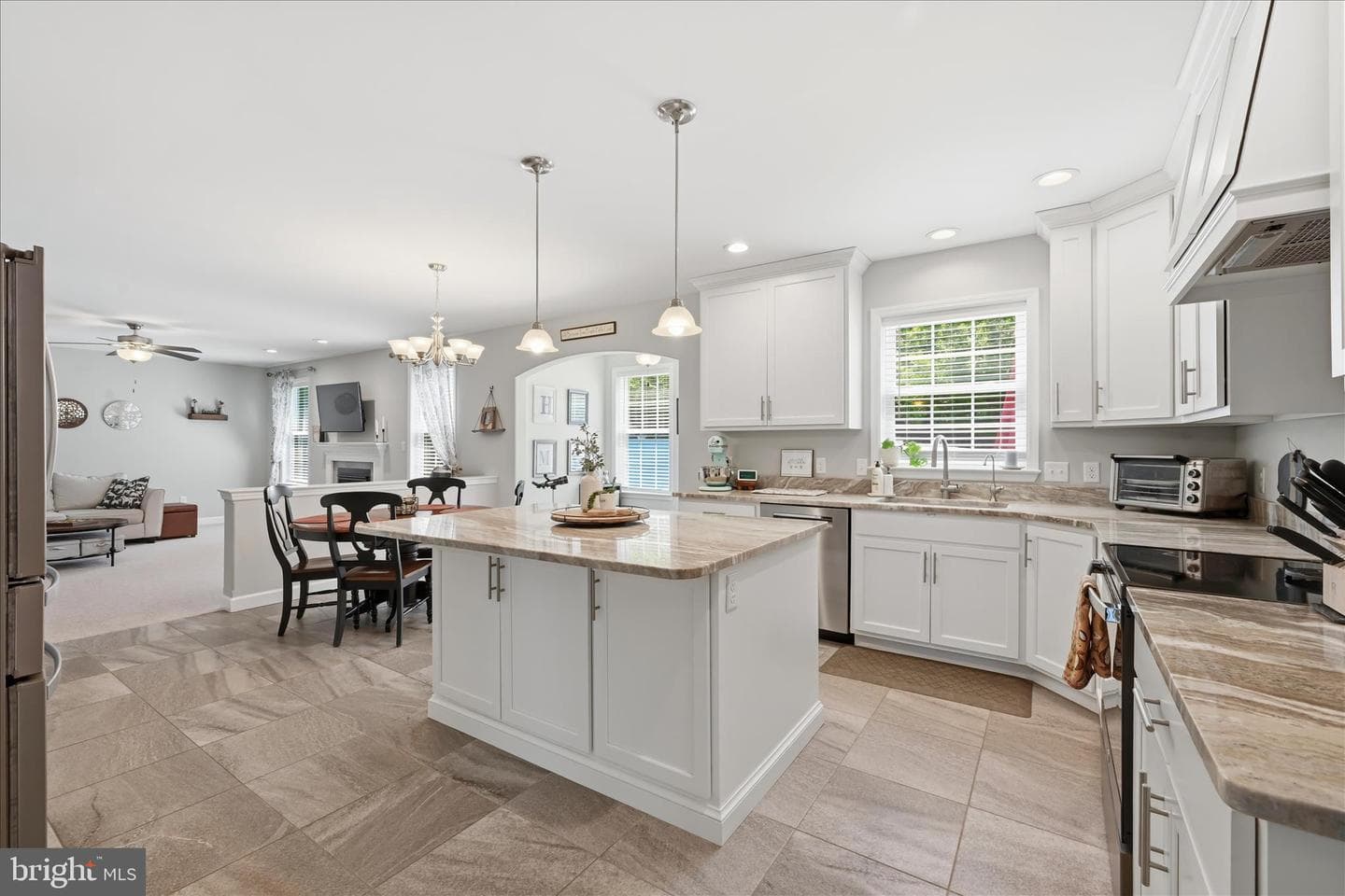 13 Stella Drive photo 16
