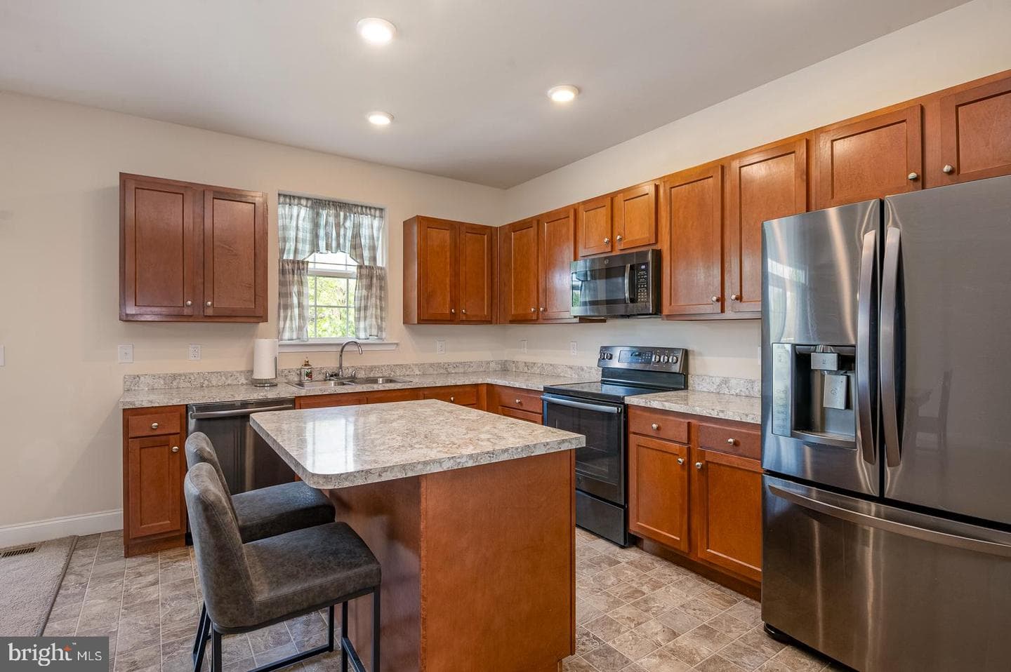 2041 Crown Mill Drive photo 11