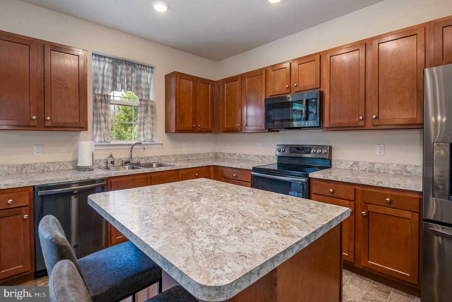 2041 Crown Mill Drive photo 14