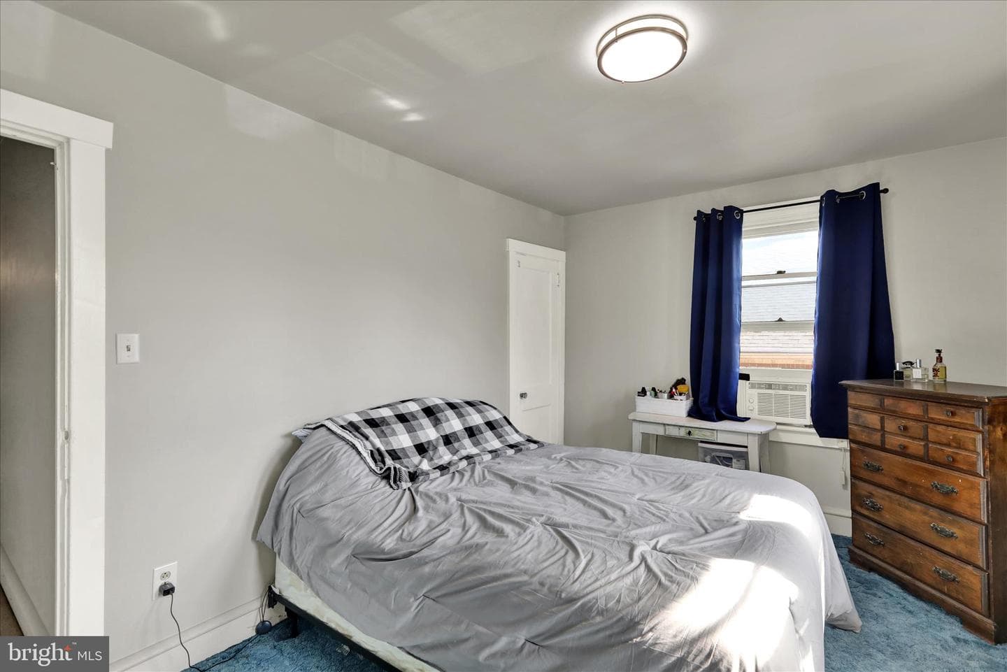 138 Franklin photo 17
