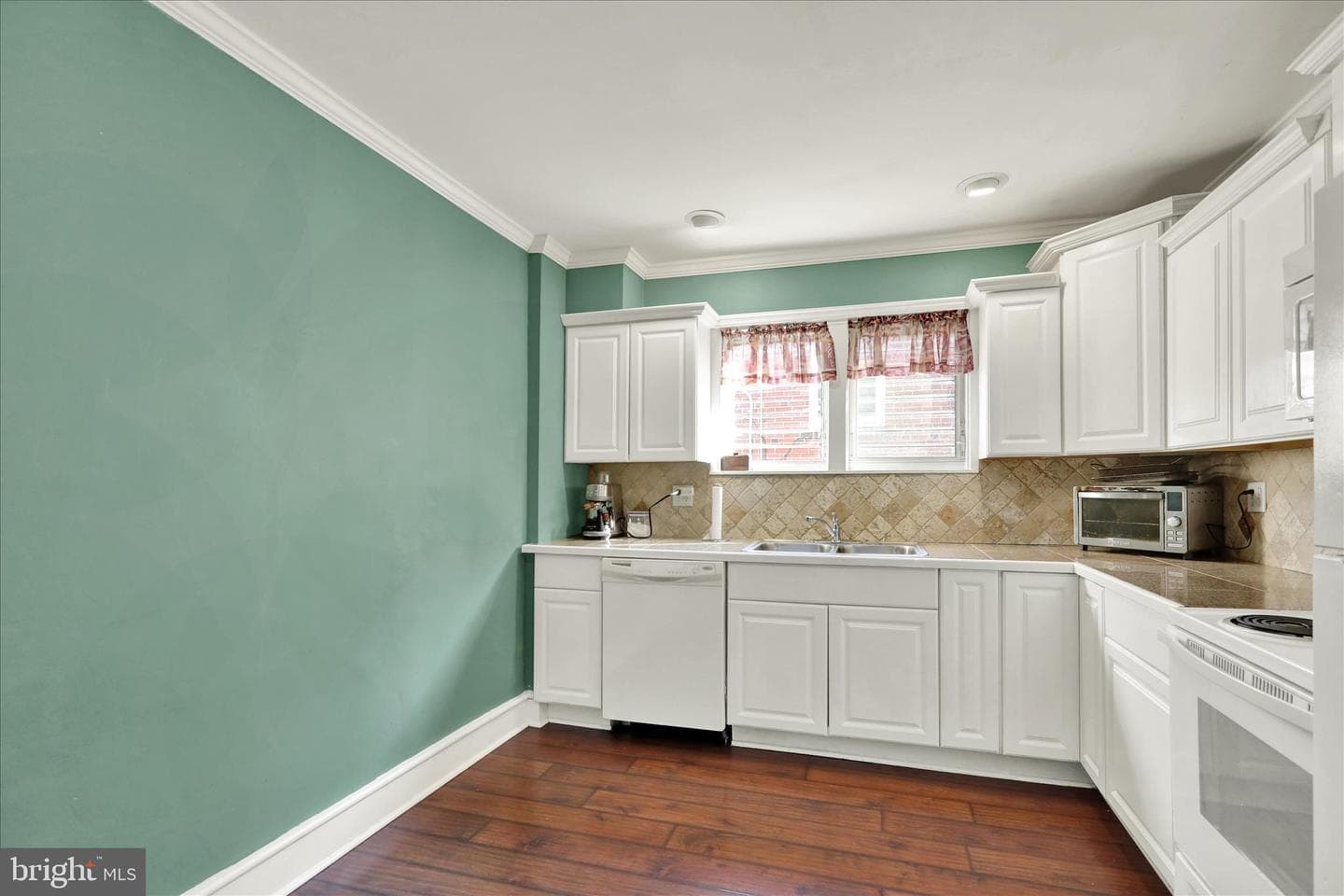 138 Franklin photo 8