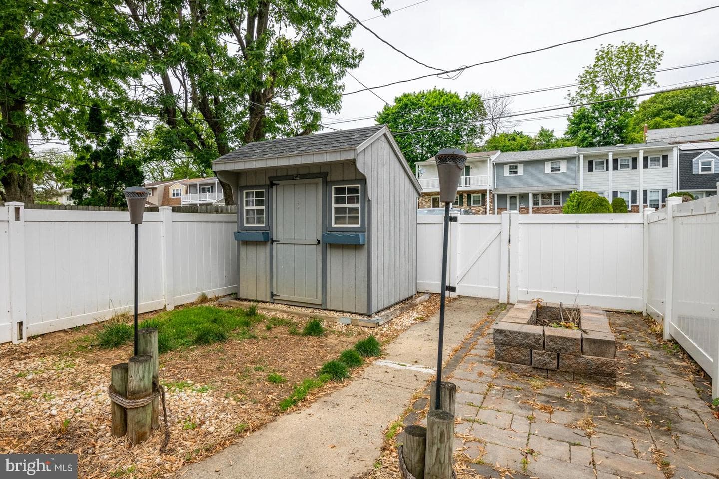2519 Girard Avenue photo 21