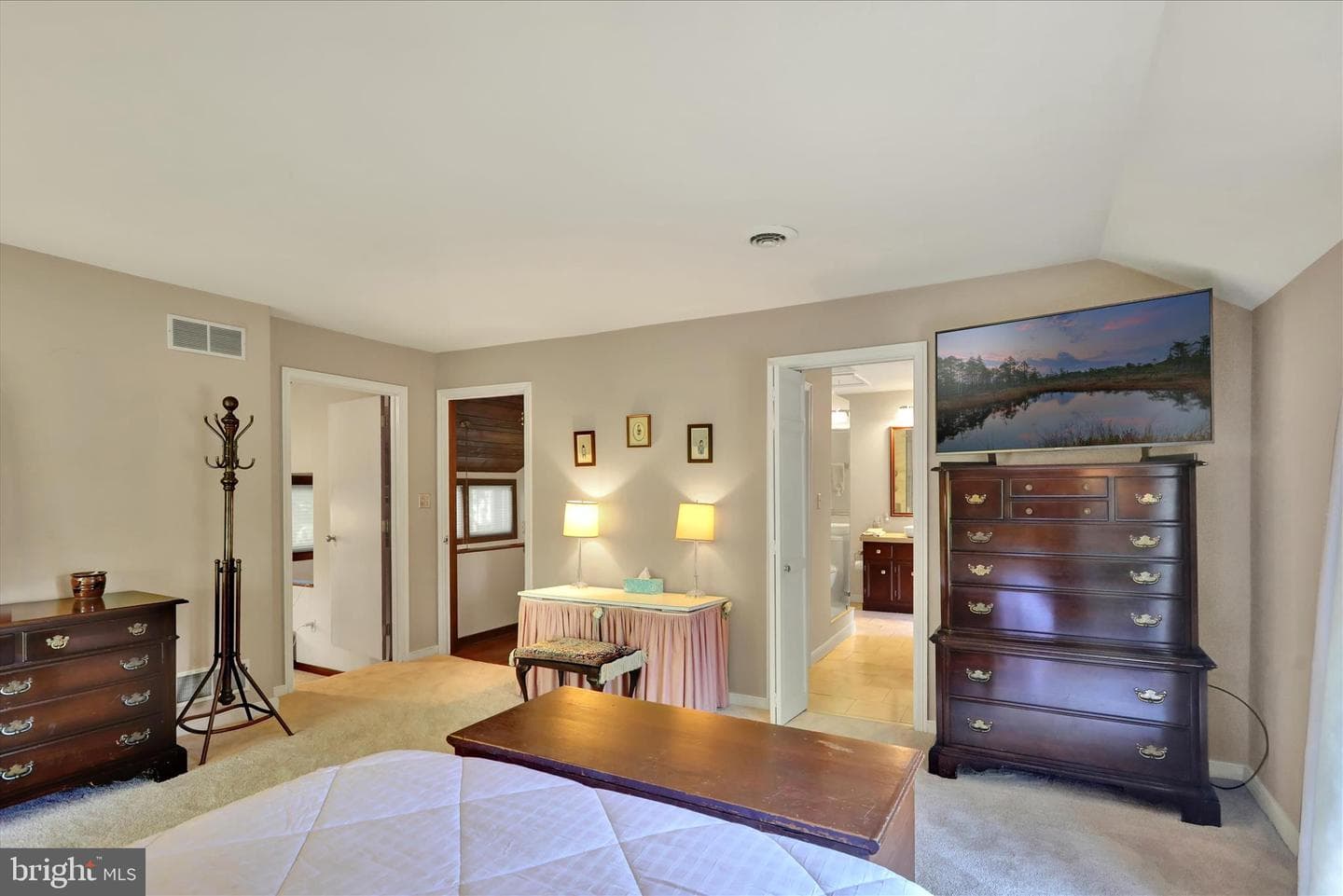 637 Scenic Drive photo 26