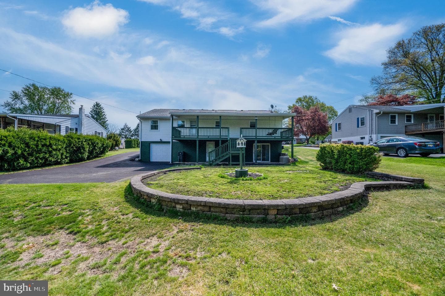 220 Maple Springs Drive photo 40