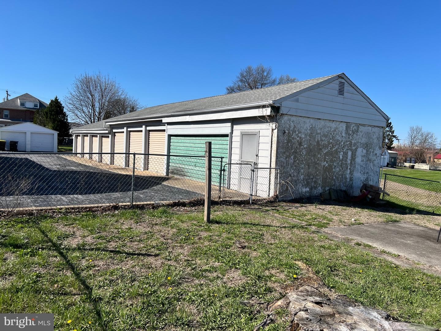237 S Franklin Street photo 4