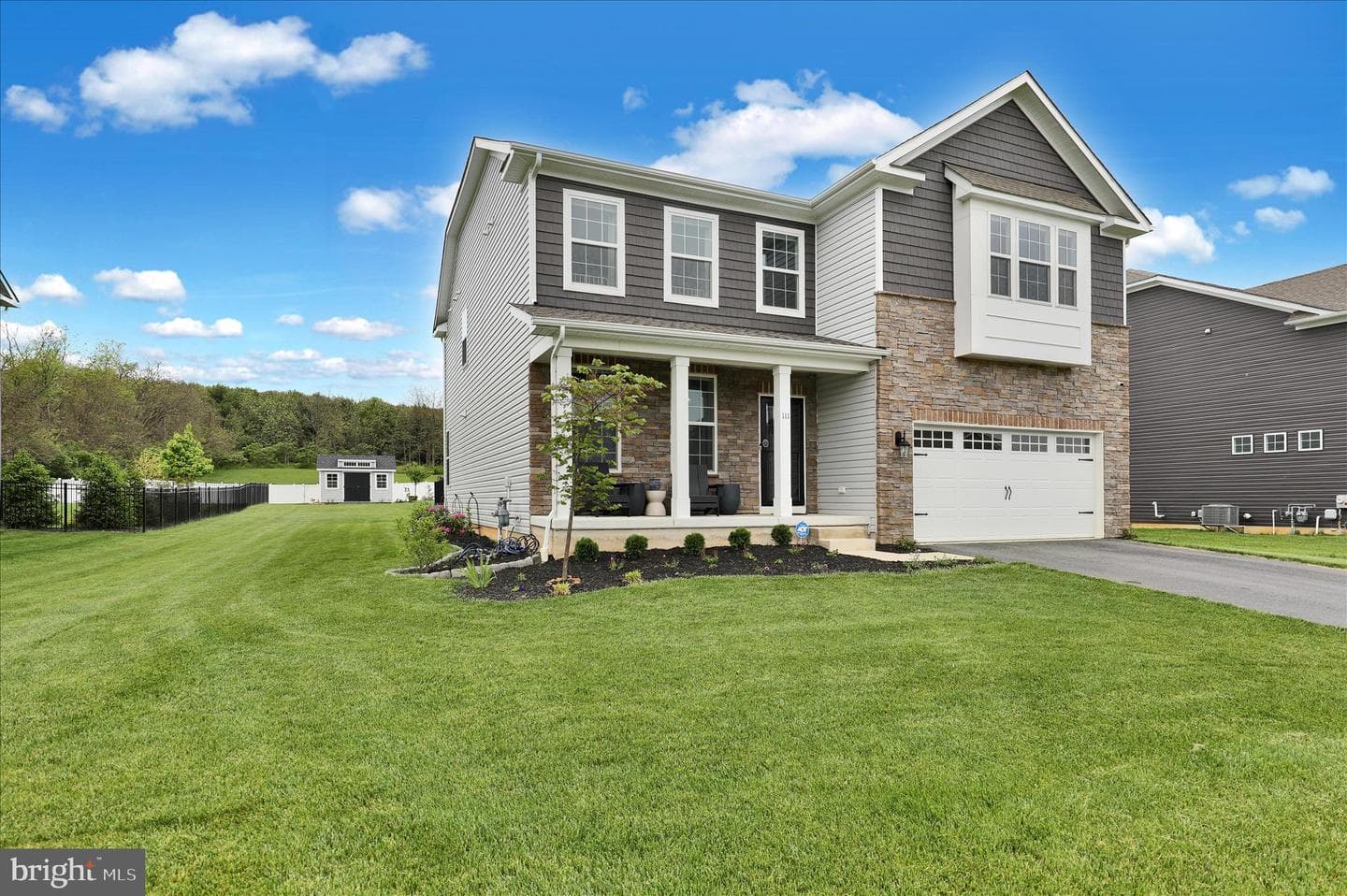 111 Teaberry Court photo 2