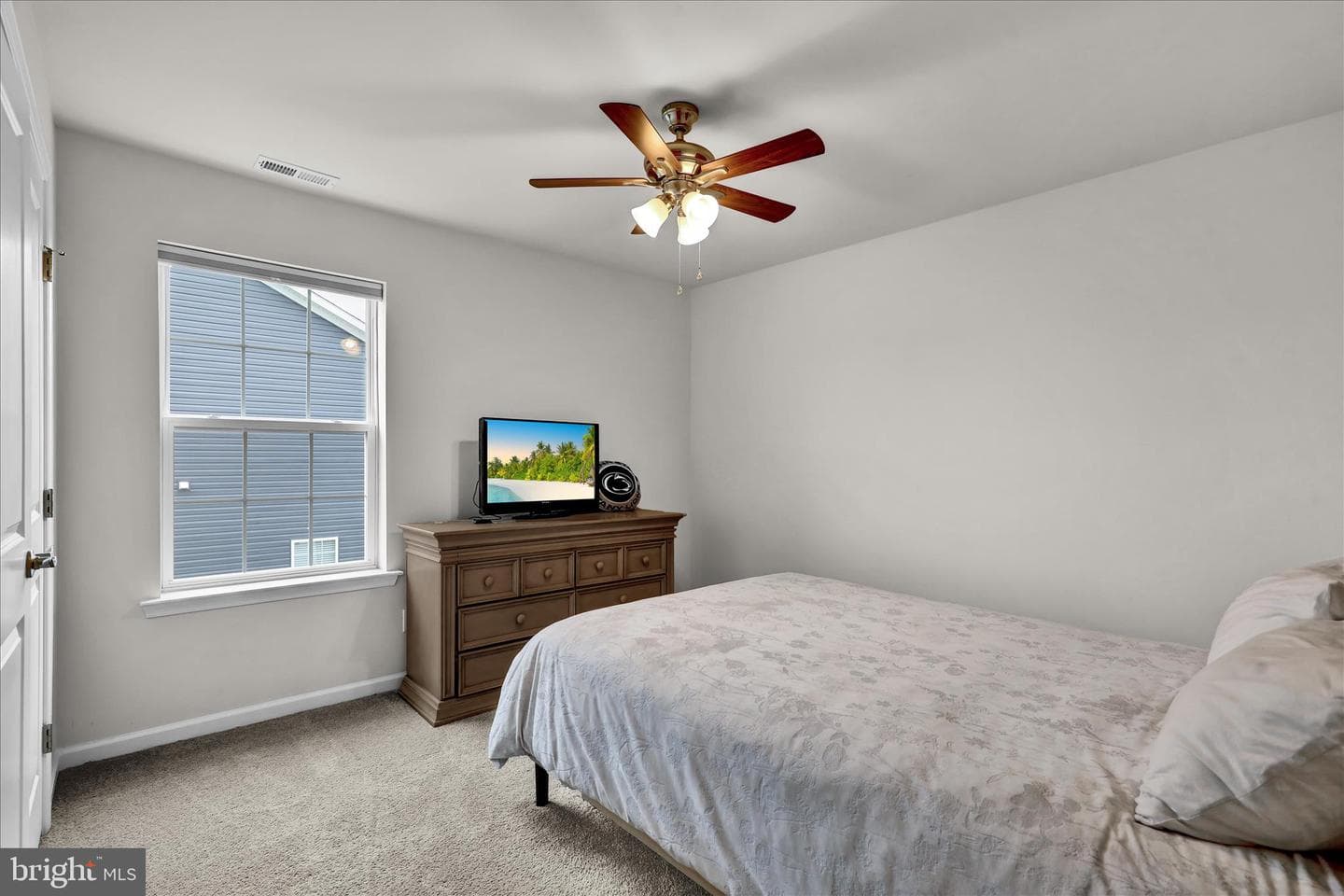 111 Teaberry Court photo 32