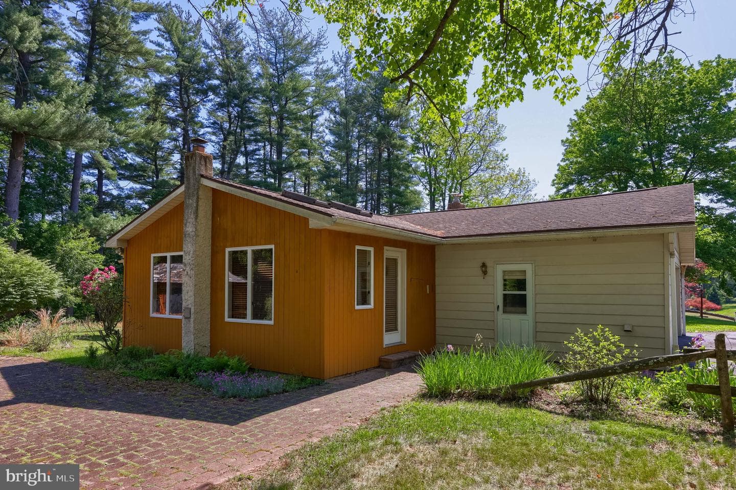 1421 Coldsprings Road photo 10