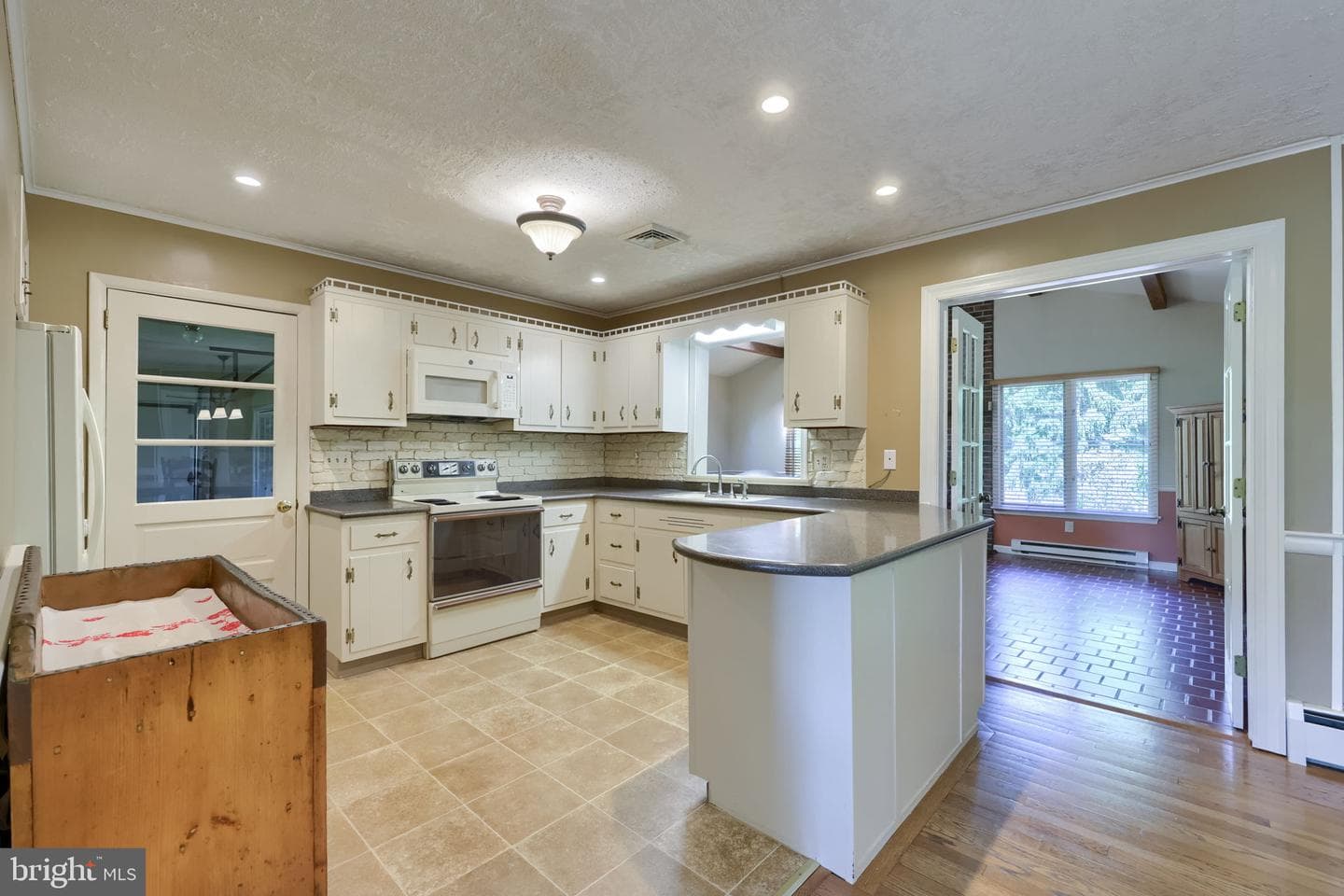 1421 Coldsprings Road photo 40