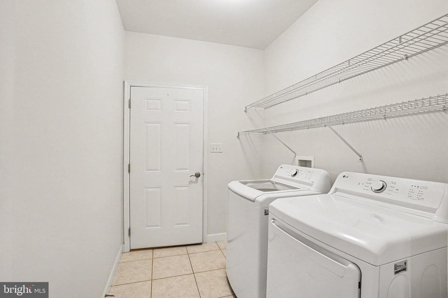 403 Westbury Drive photo 17
