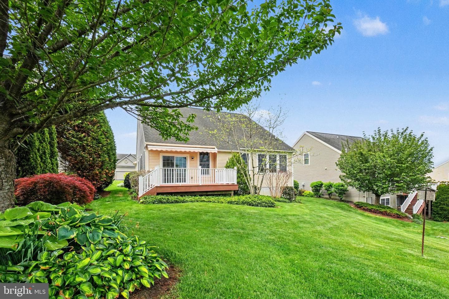 403 Westbury Drive photo 27