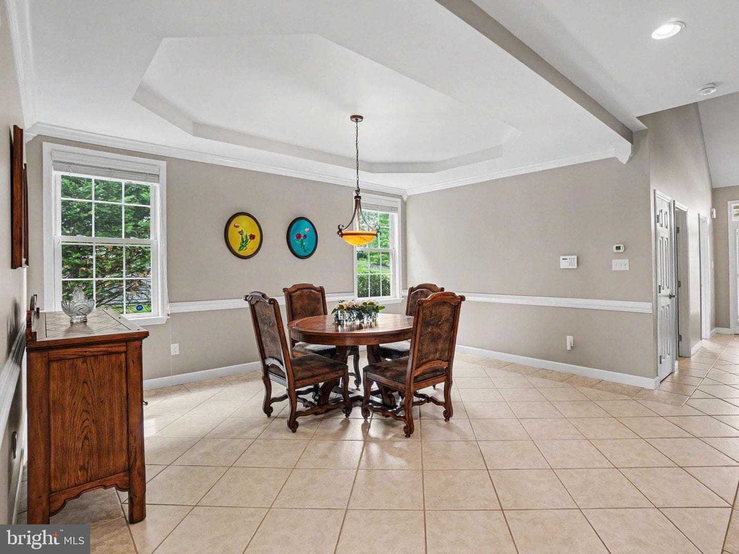 403 Westbury Drive photo 8