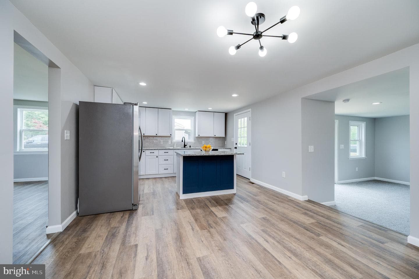 2626 W Philadelphia Avenue photo 34