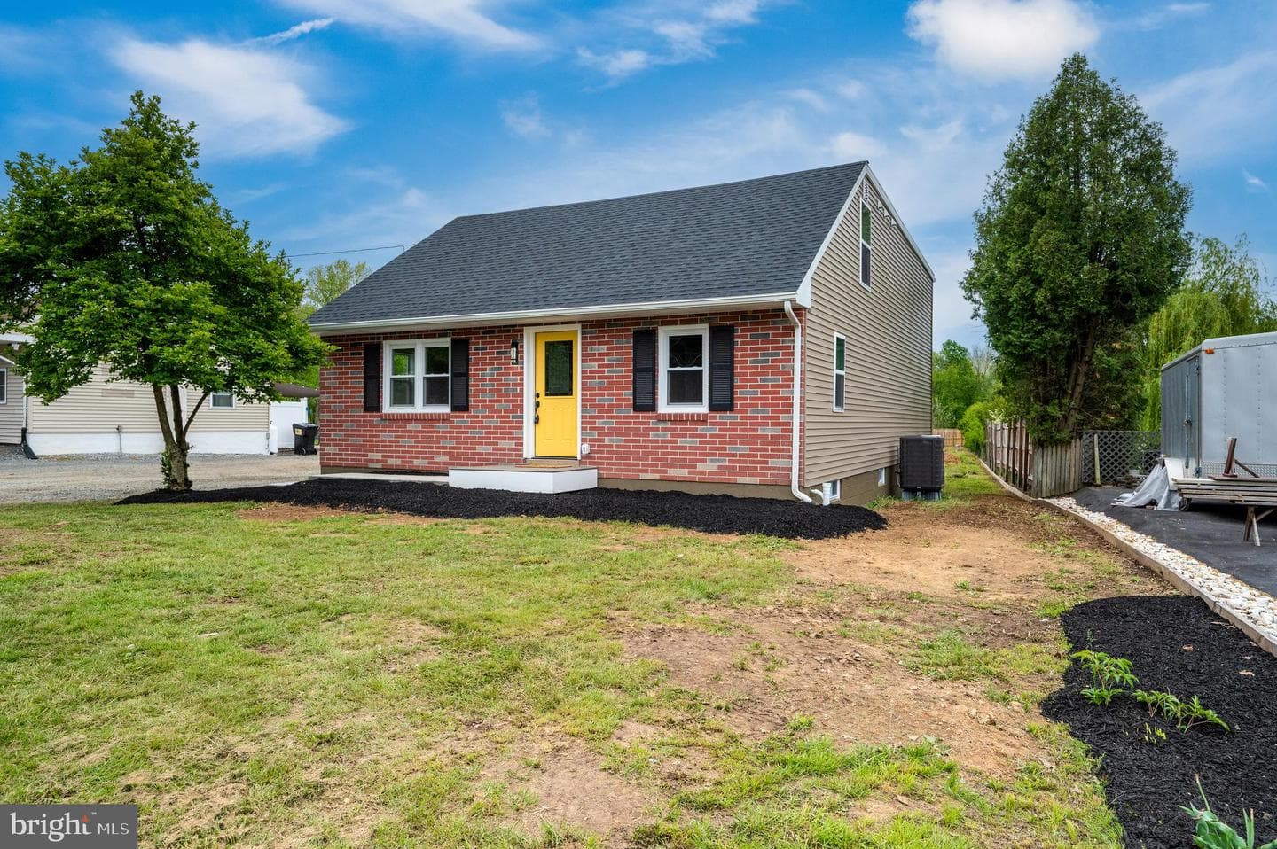 2626 W Philadelphia Avenue photo 8