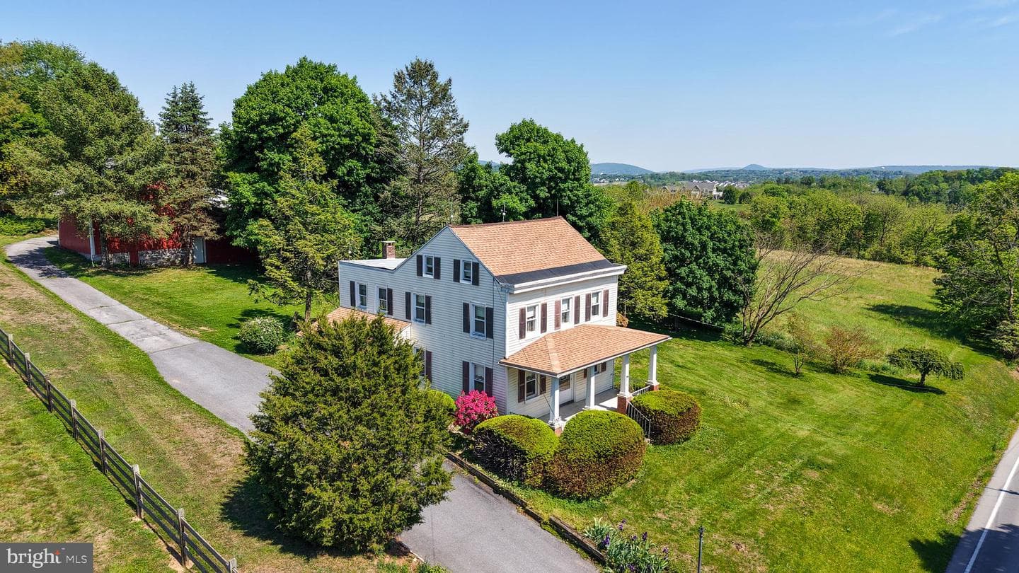 3577 State Hill Road, Reading