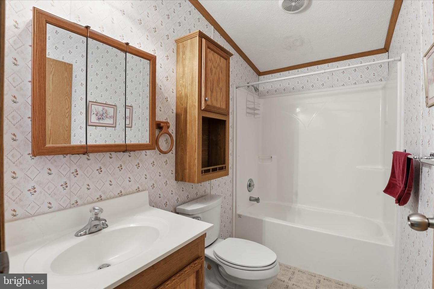 430 Cedar Lane photo 23