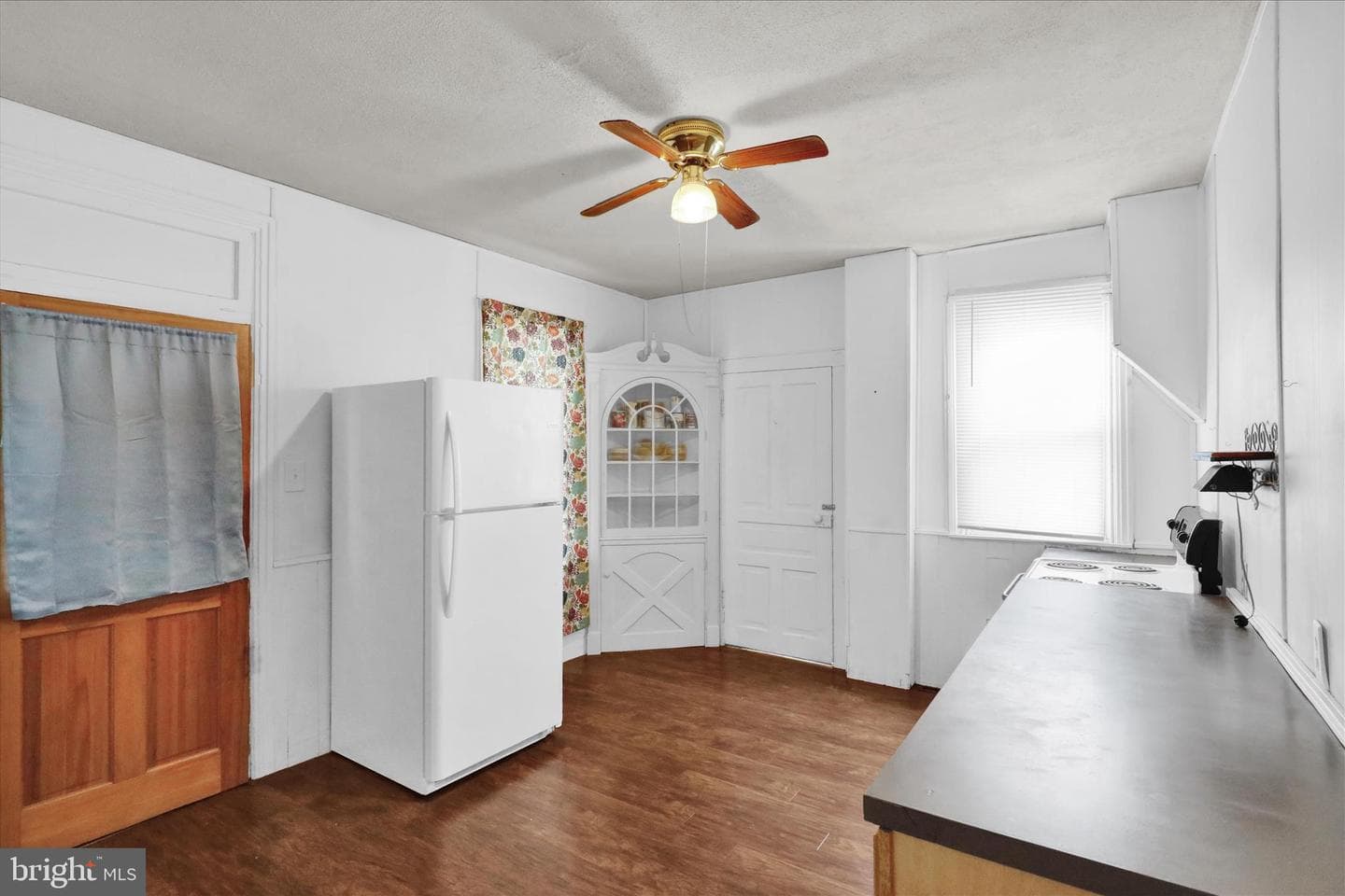 34 Philadelphia Avenue photo 12