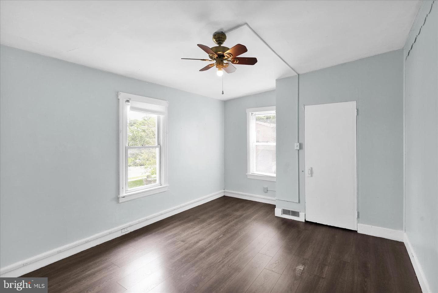 34 Philadelphia Avenue photo 18