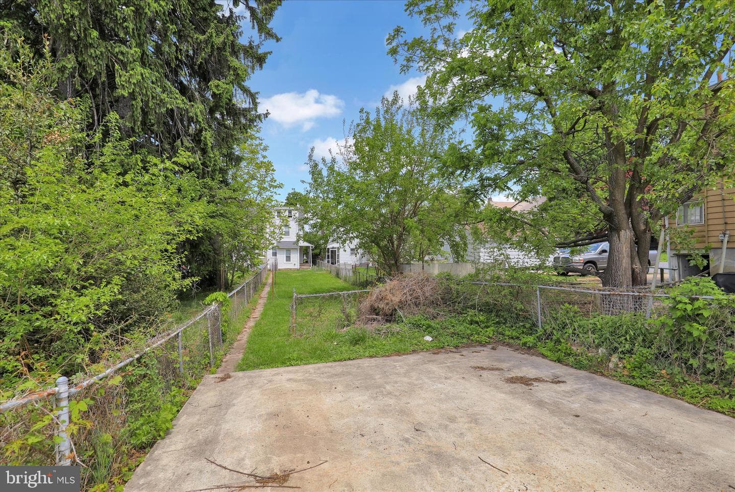 34 Philadelphia Avenue photo 3
