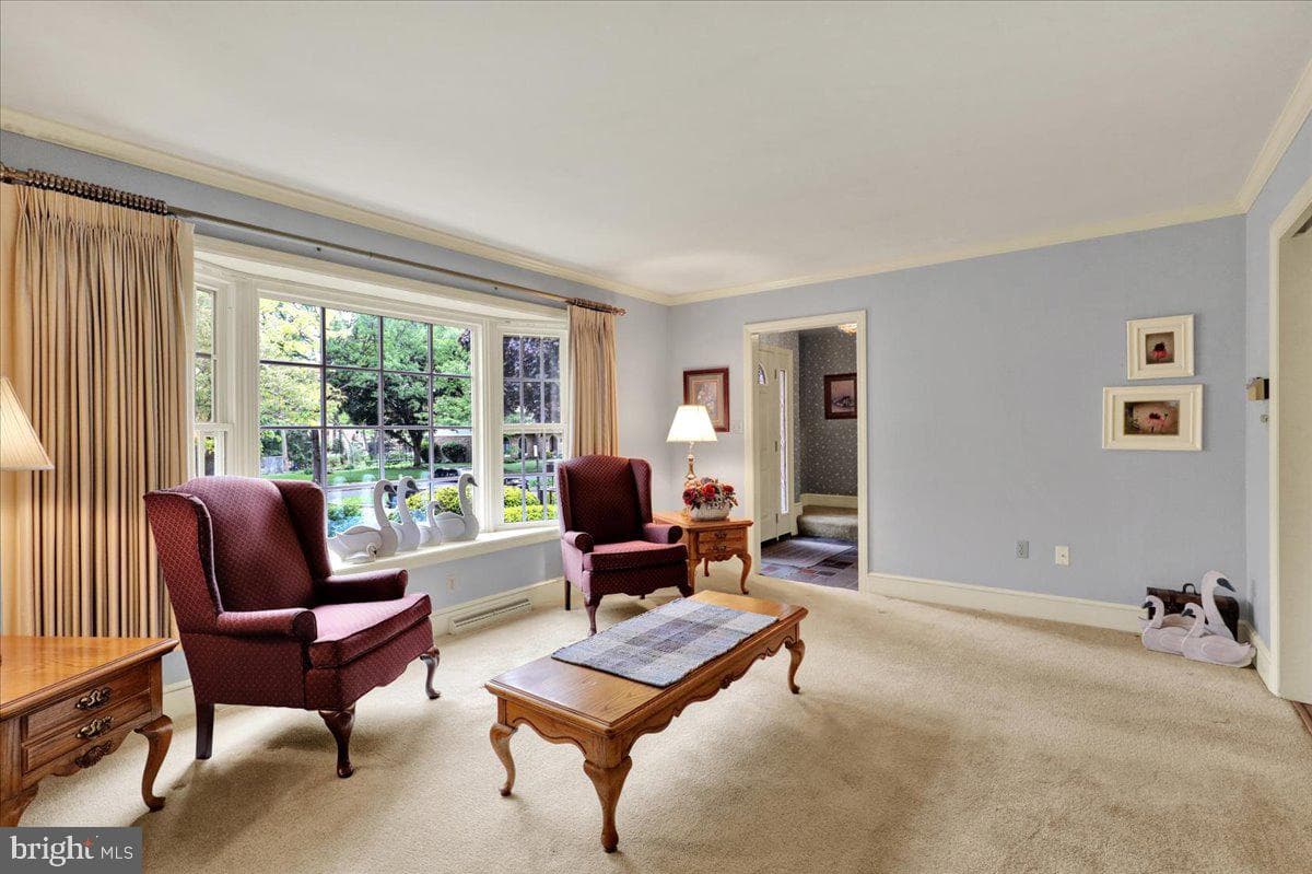 1645 Reading Boulevard photo 8