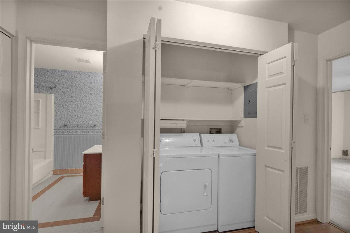 126 Valley Greene Circle photo 16