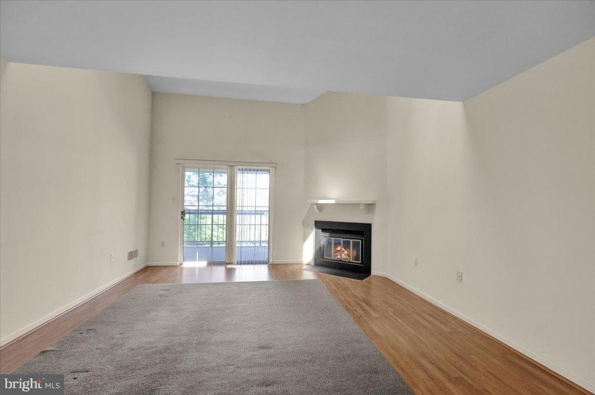 126 Valley Greene Circle photo 7
