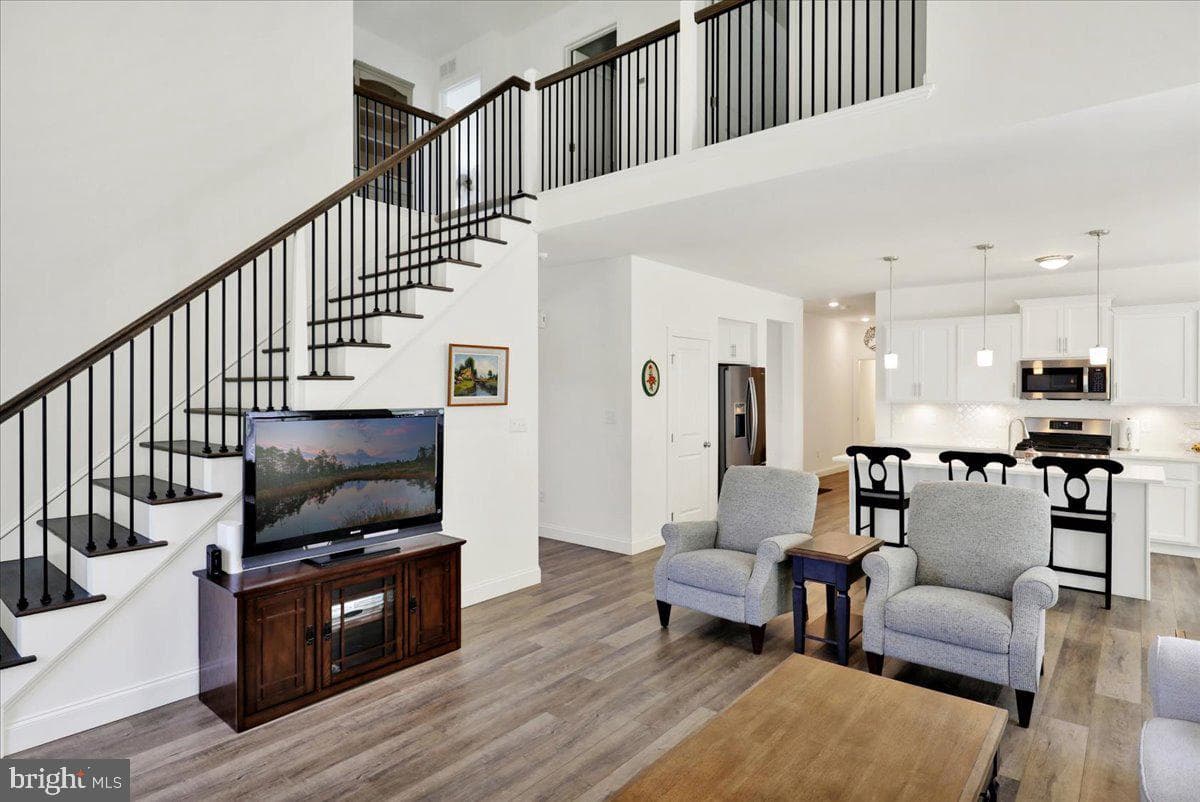198 Oak Grove Road photo 14