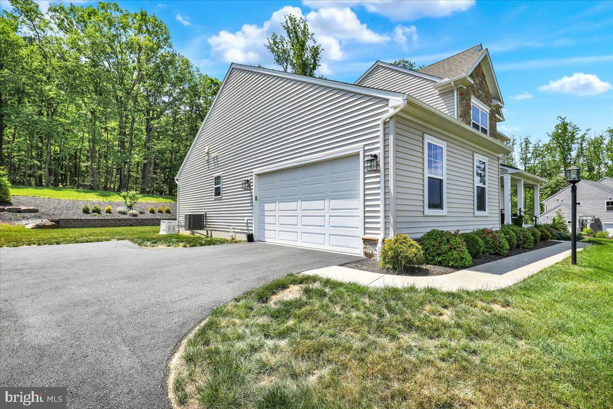 198 Oak Grove Road photo 44
