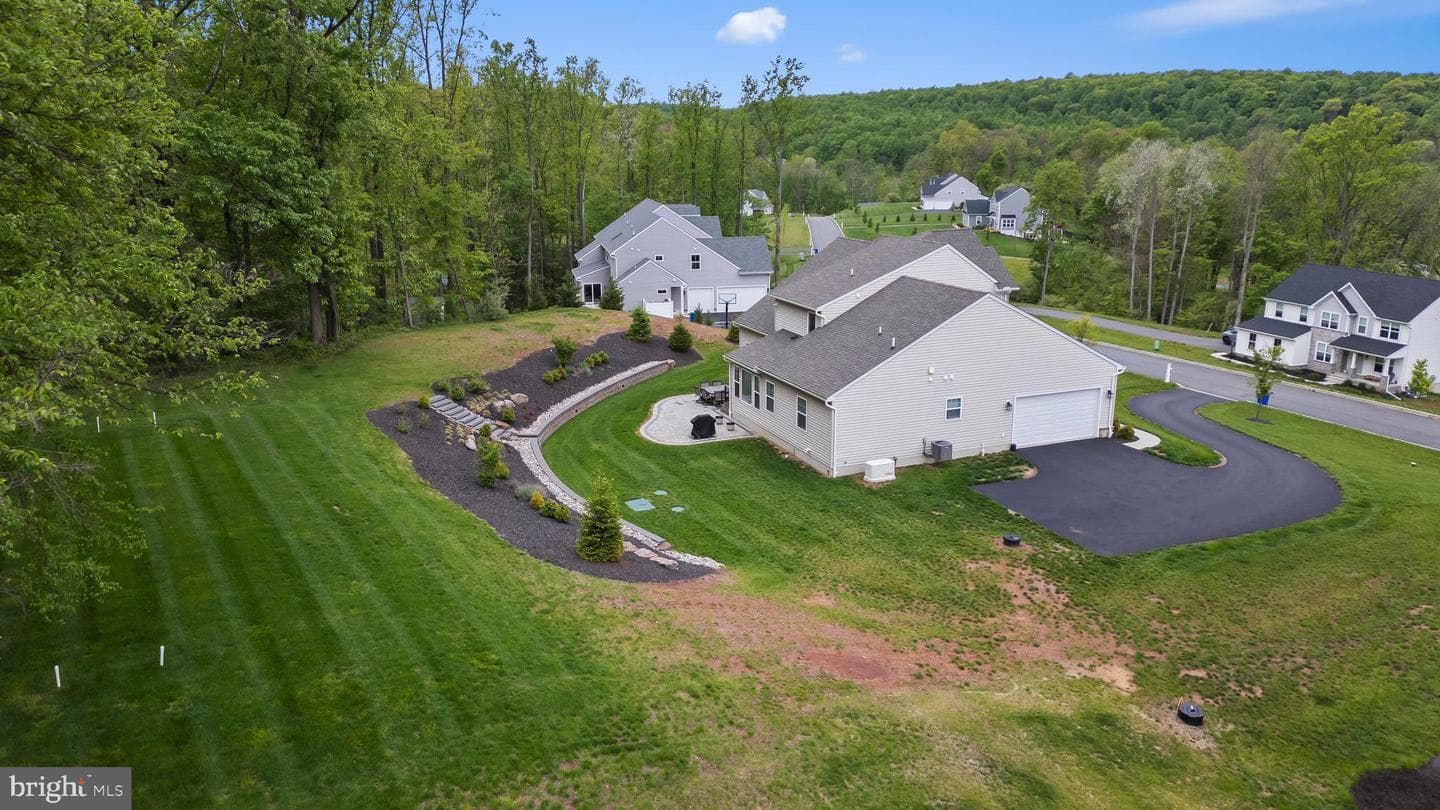 198 Oak Grove Road photo 52