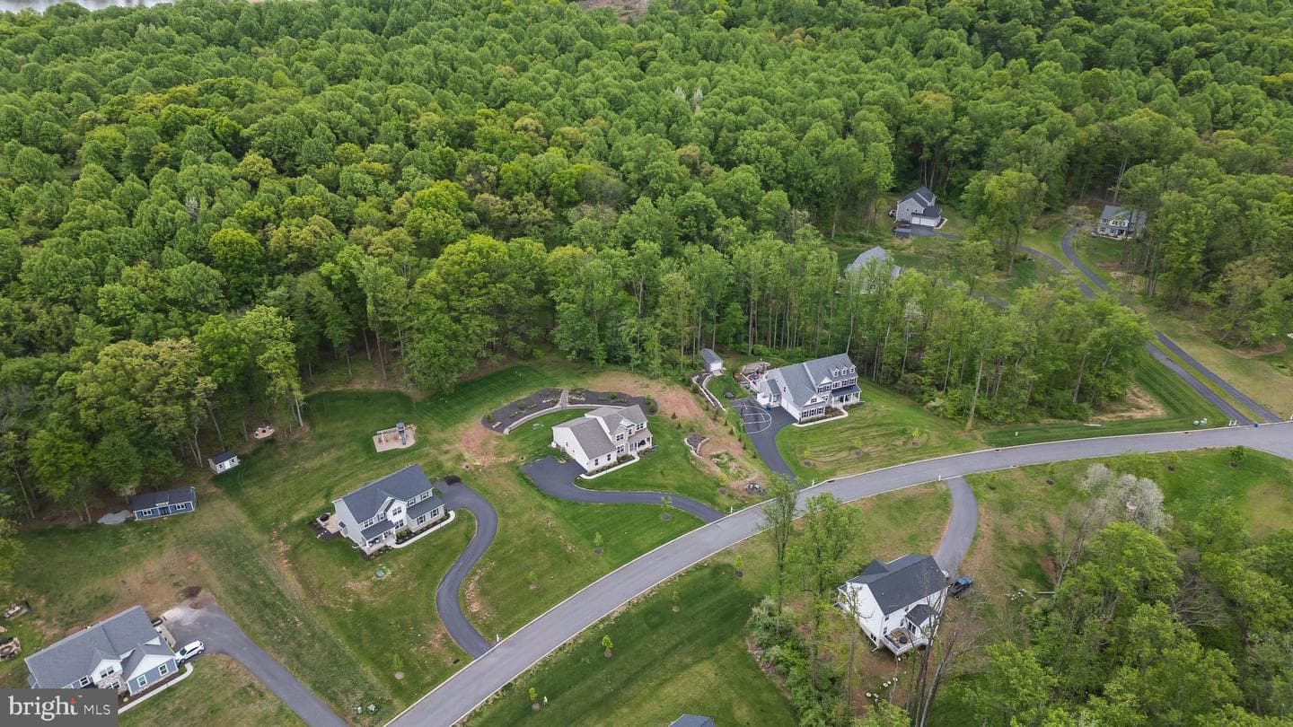 198 Oak Grove Road photo 57