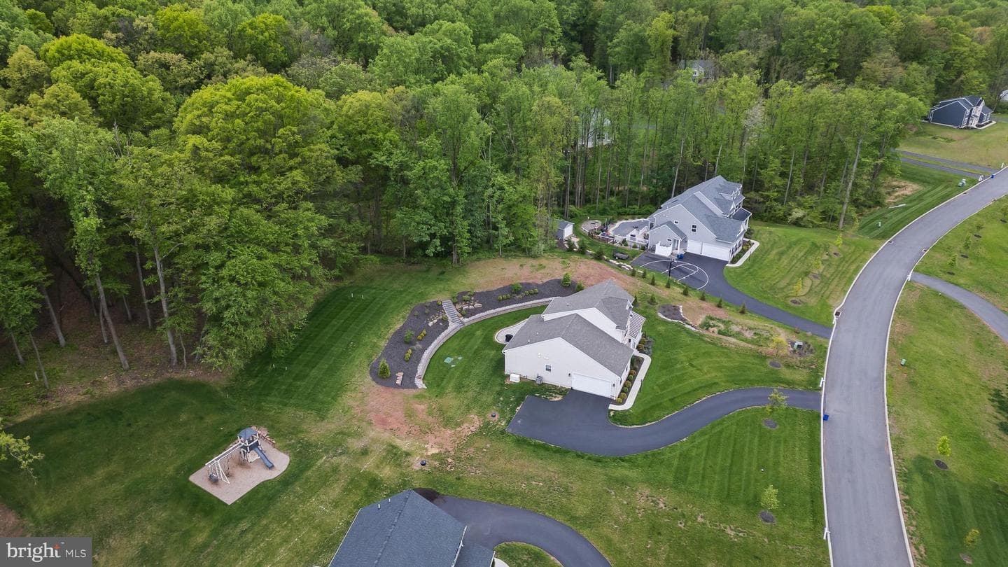 198 Oak Grove Road photo 58