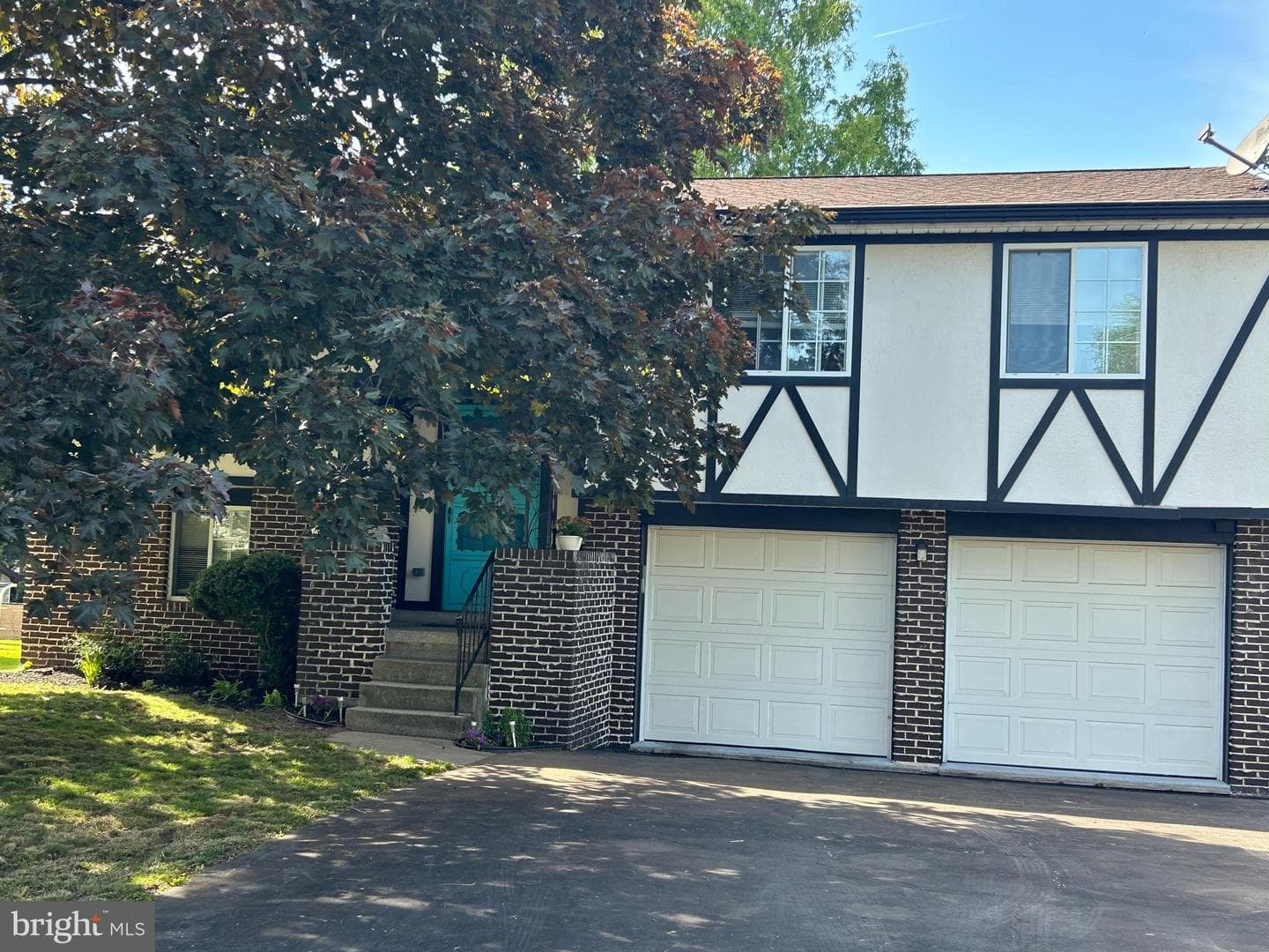 762 Tamarack Trail photo 3