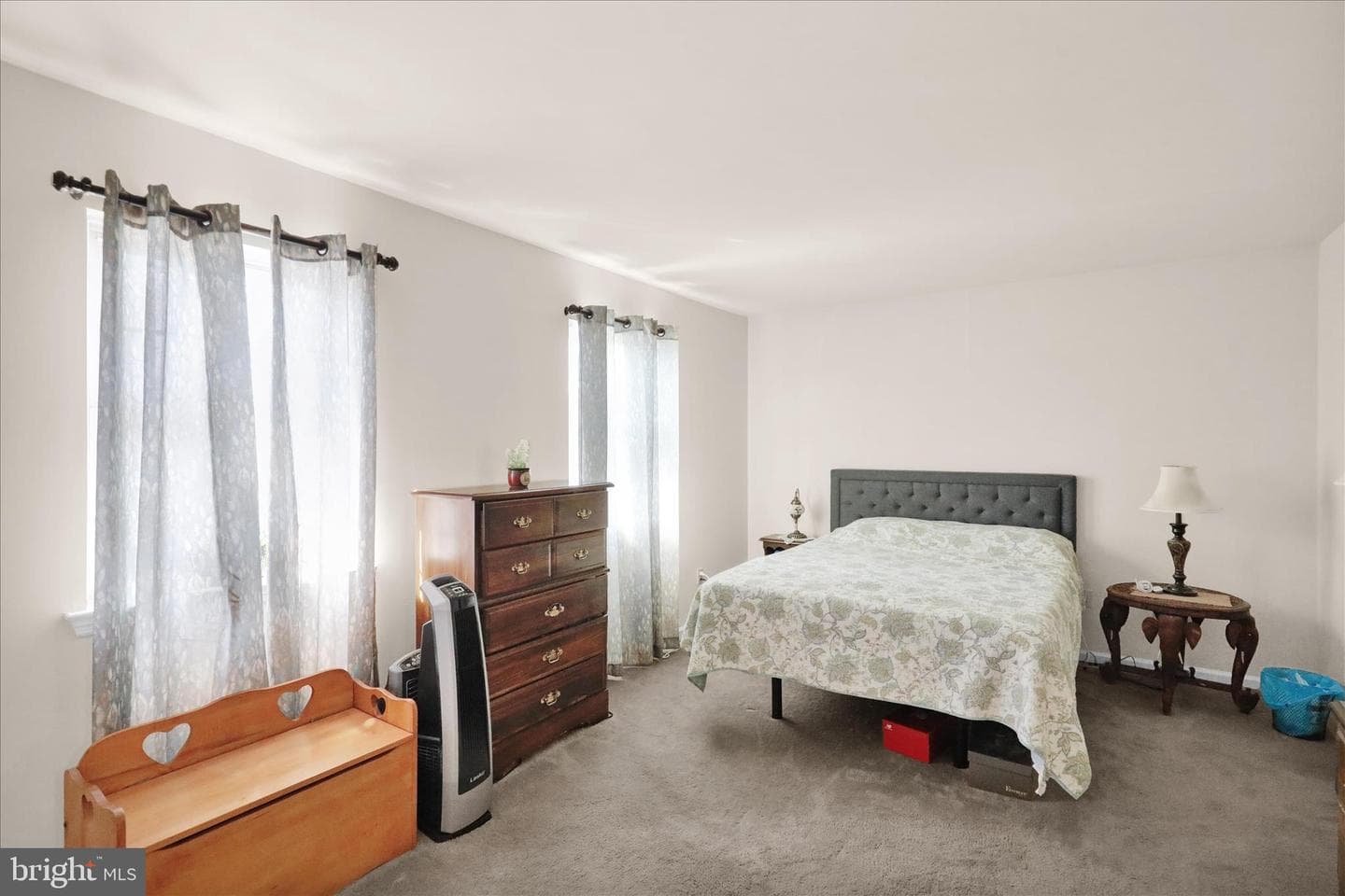 240 Hickory Drive photo 10