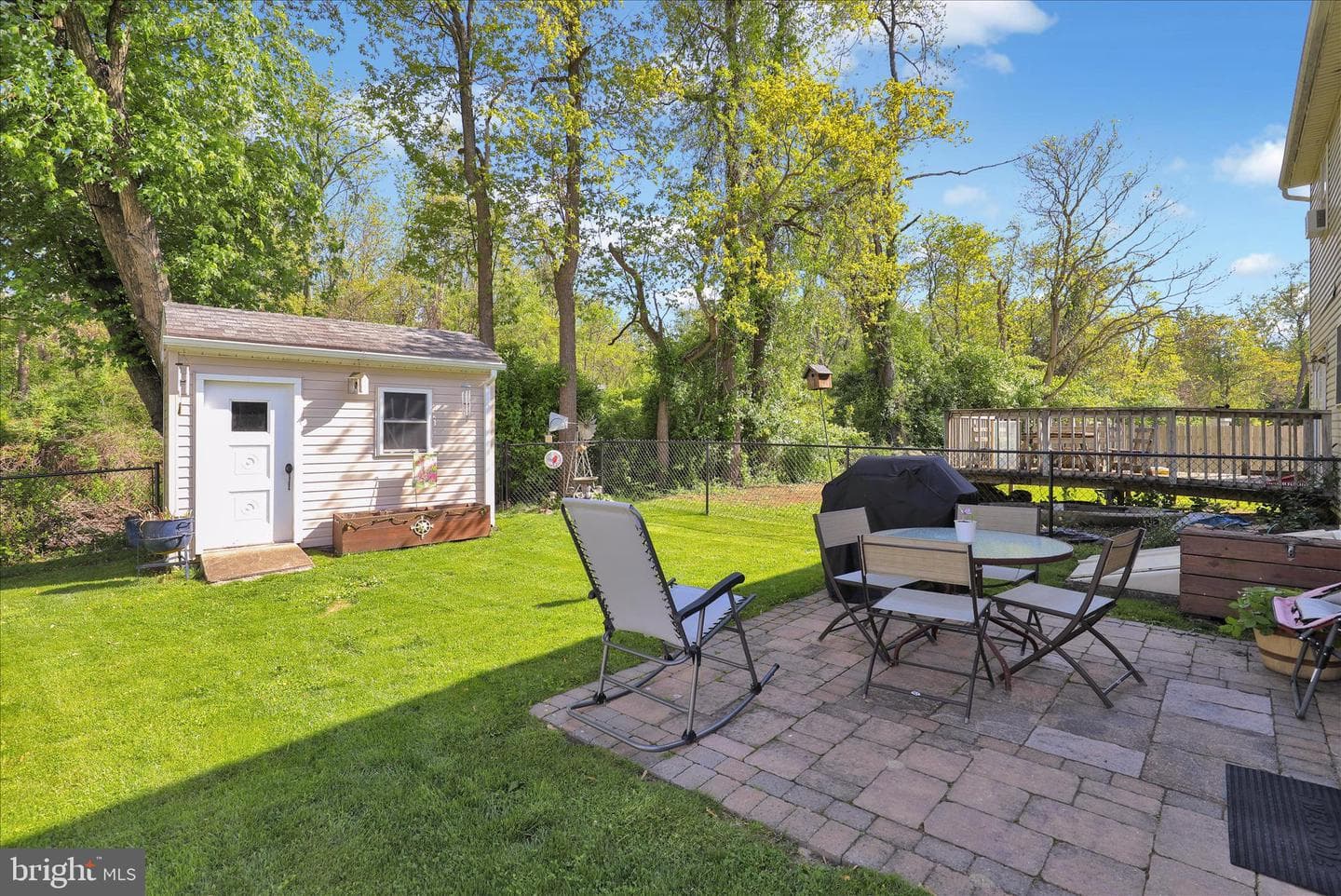 240 Hickory Drive photo 19