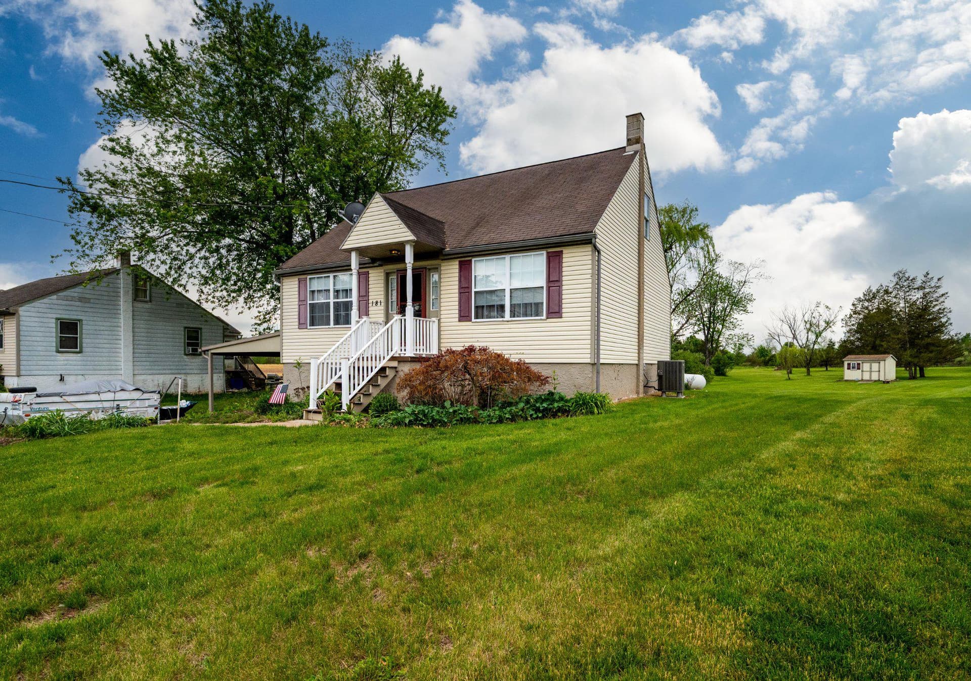 181 Valley Road photo 1