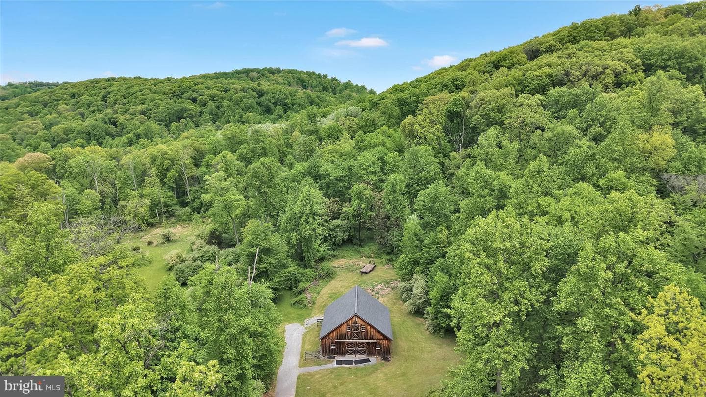 5220 Oley Turnpike Road photo 5