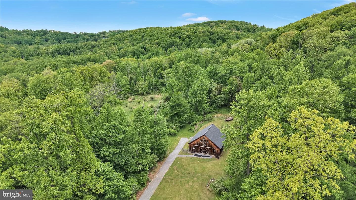 5220 Oley Turnpike Road photo 69