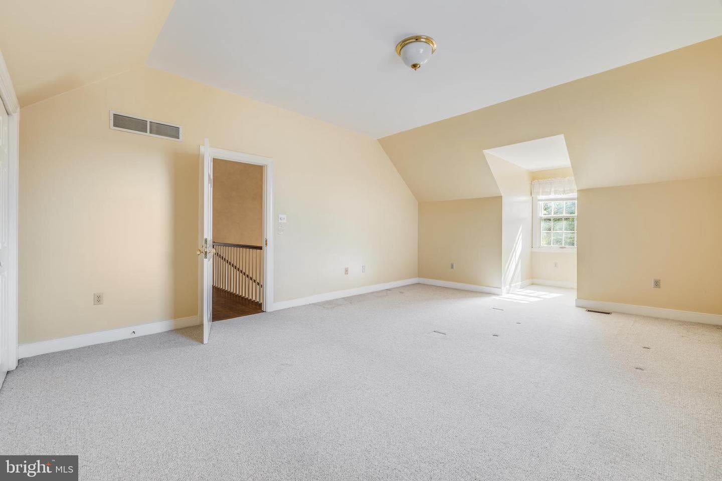 1821 Museum Road photo 38
