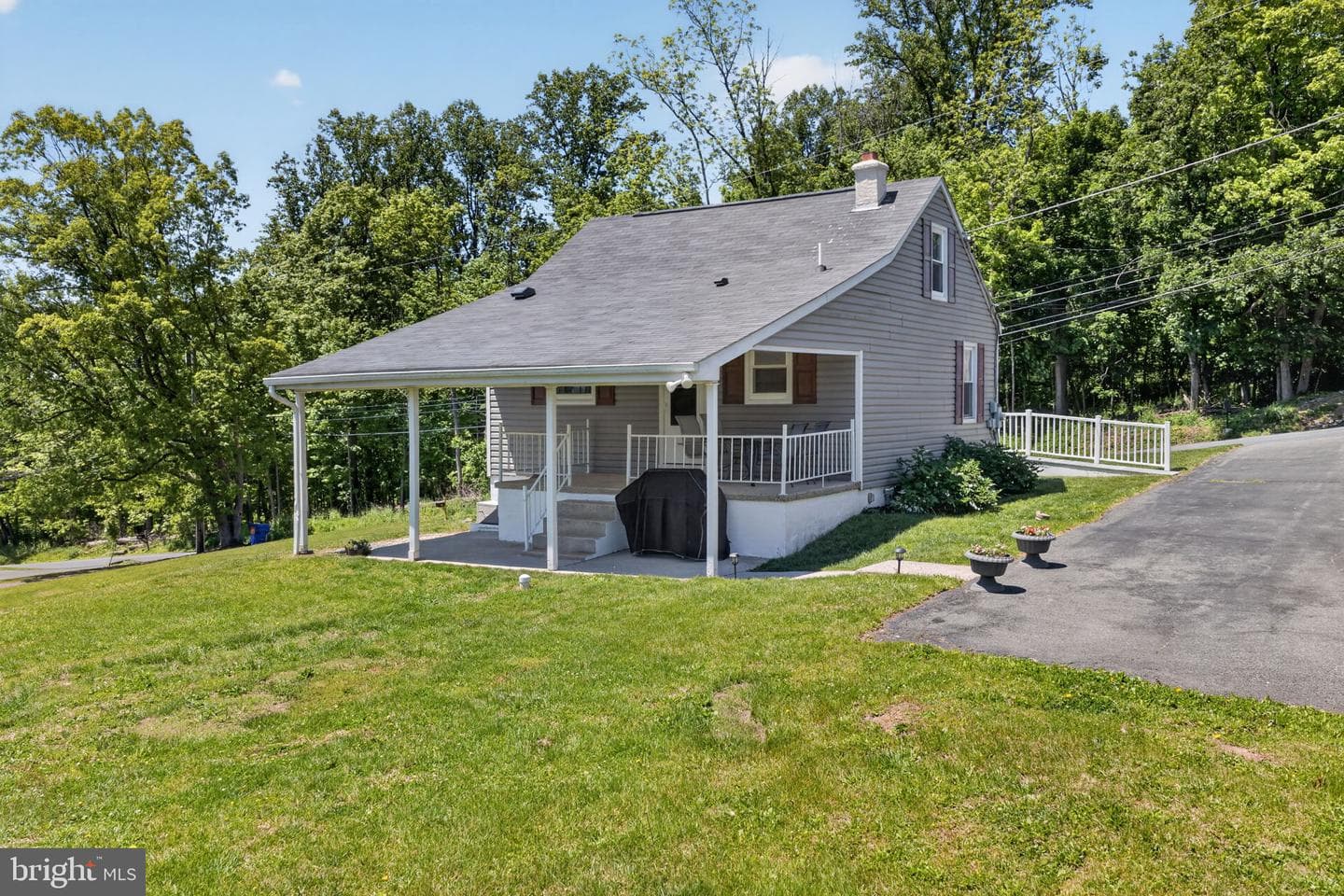 905 Englesville Hill Road photo 24