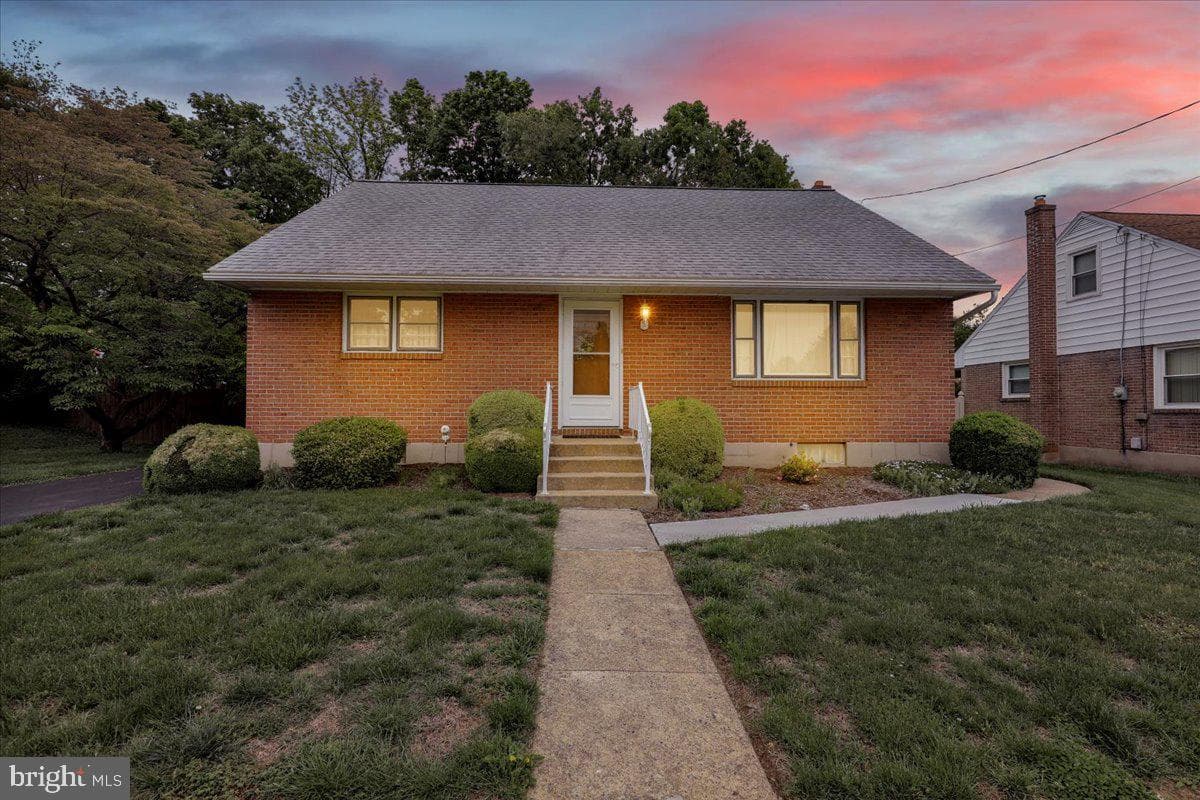 1224 Commonwealth Boulevard photo 2