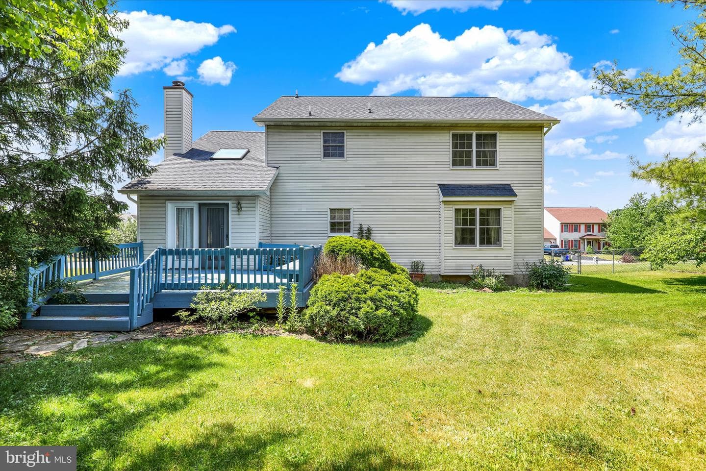 601 Maplewood Drive photo 38