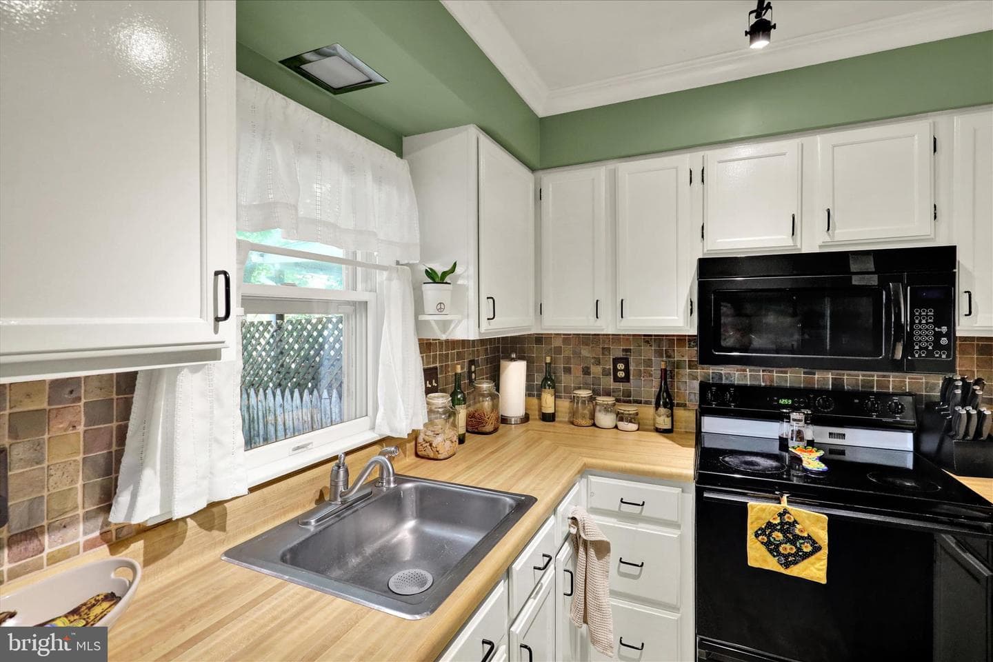 600 Lincoln Street photo 6