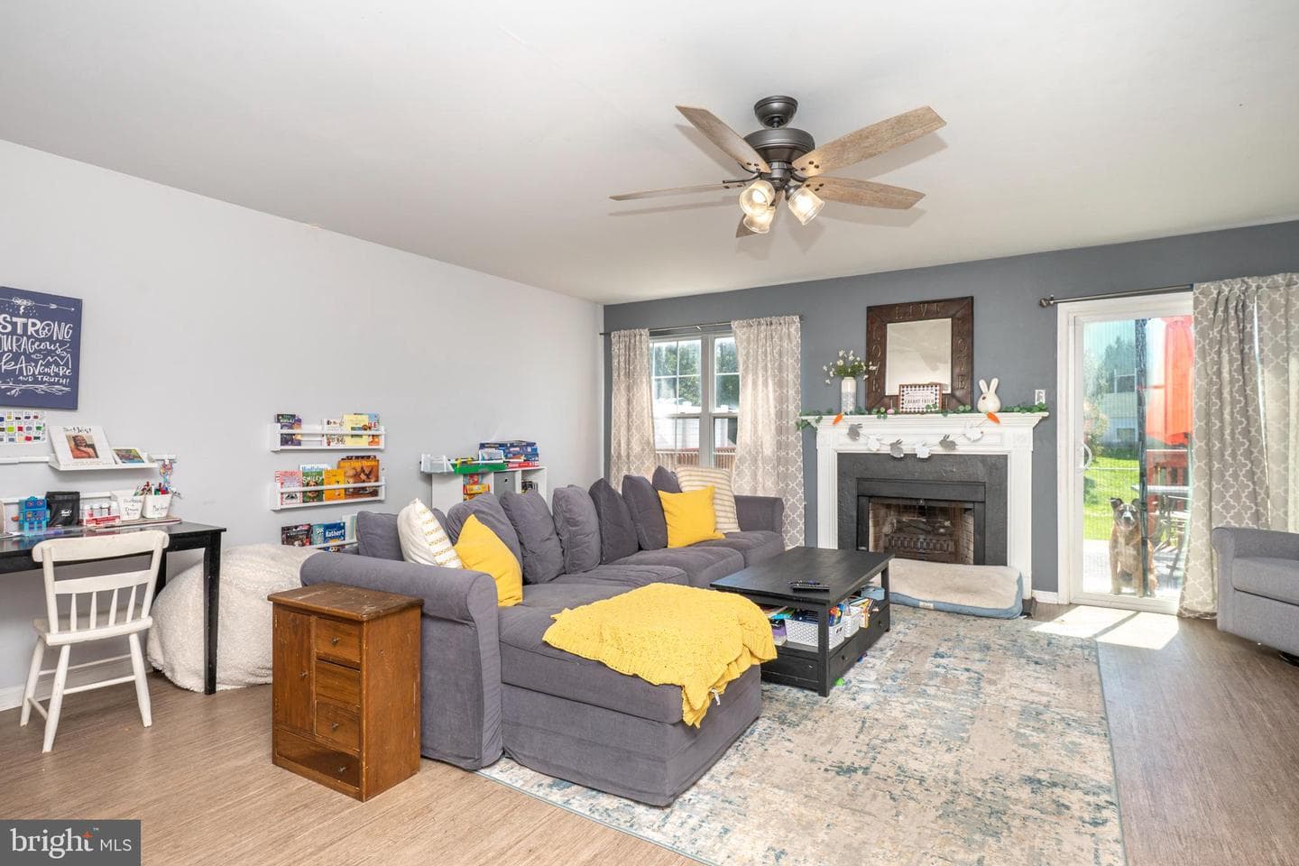 445 Hoch Road photo 3