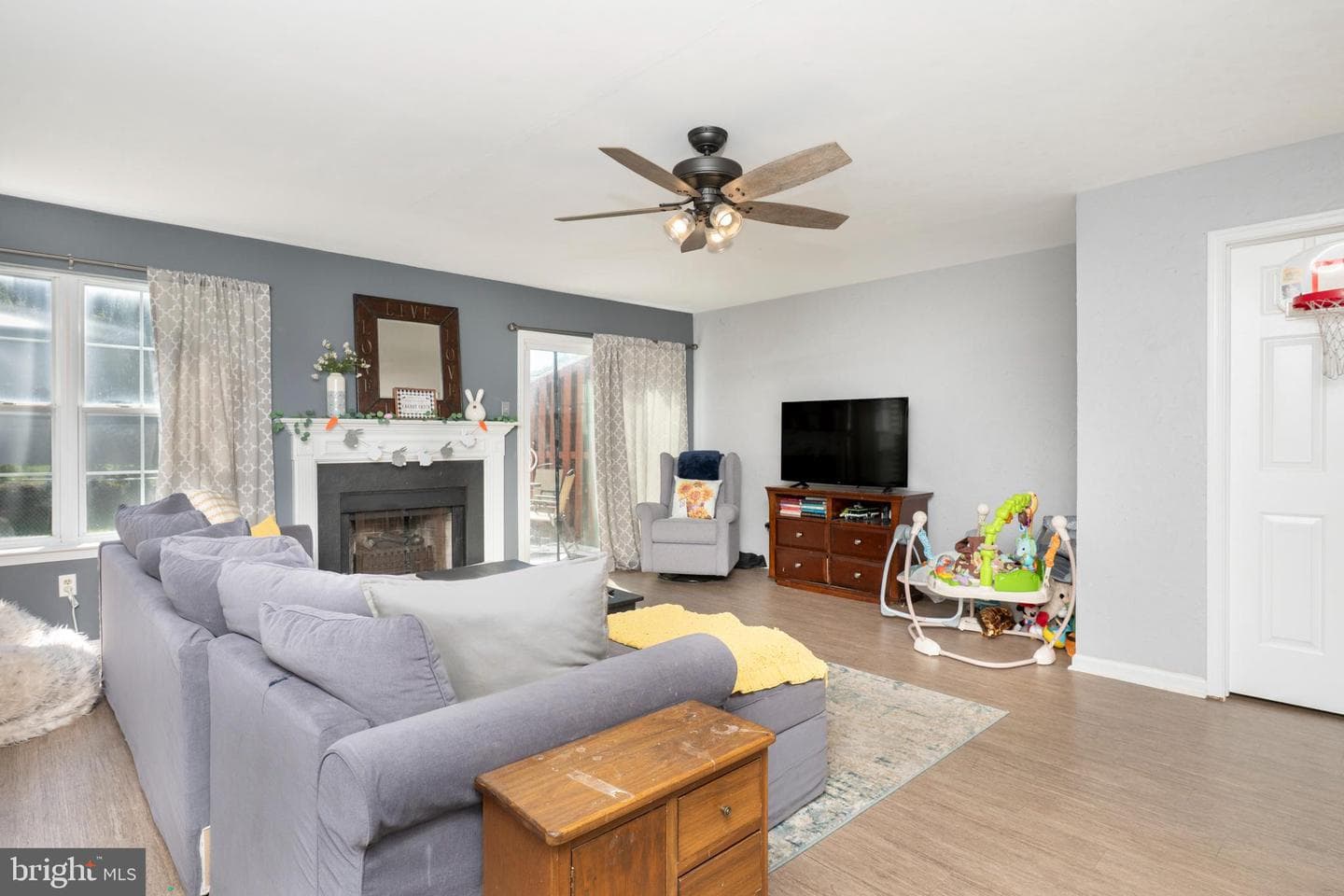 445 Hoch Road photo 4