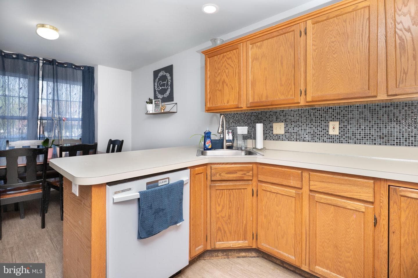 445 Hoch Road photo 8