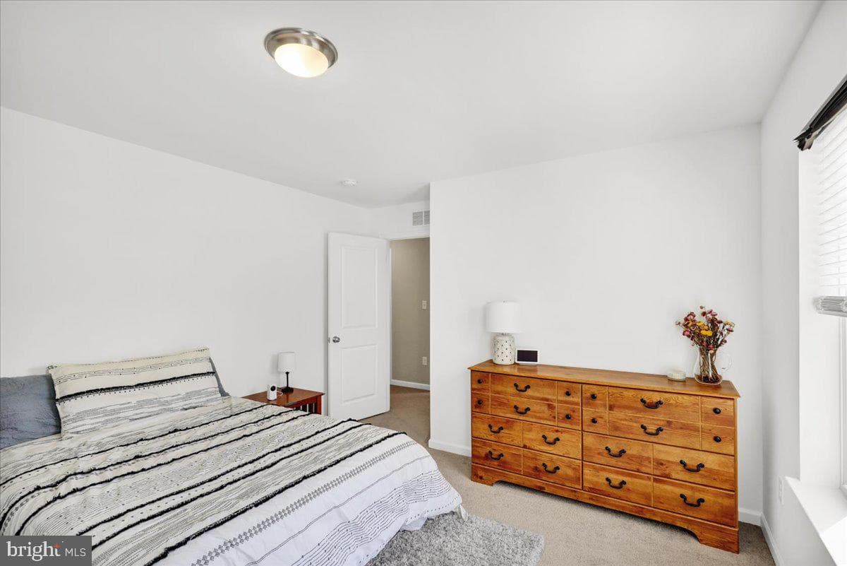 185 Oak Grove Road photo 37